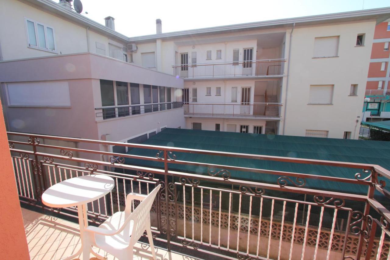 Graziano Apartment Bibione Luaran gambar